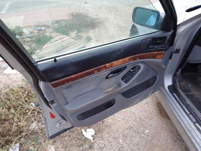BMW SERIE 5 BERLINA (E39)