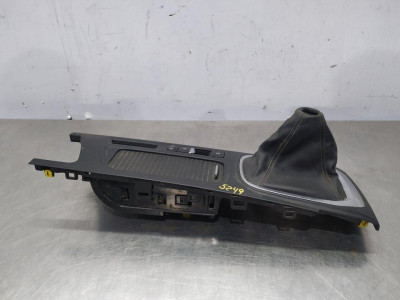 CONSOLA CENTRAL, RENAULT, MEGANE IV BERLINA 5P