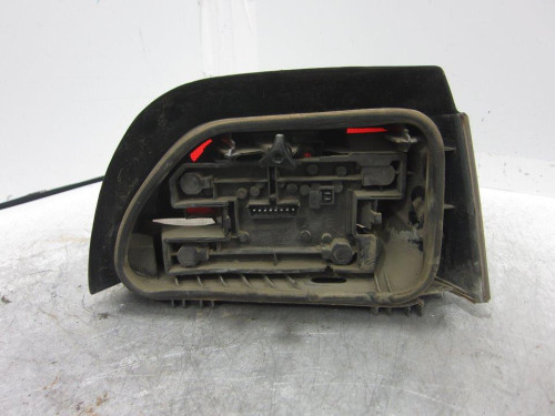 PILOTO TRASERO IZQUIERDO Renault CLIO I FASE I / II (B/C57) 