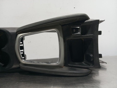 APOYABRAZOS CENTRAL, NISSAN, QASHQAI (J11E)