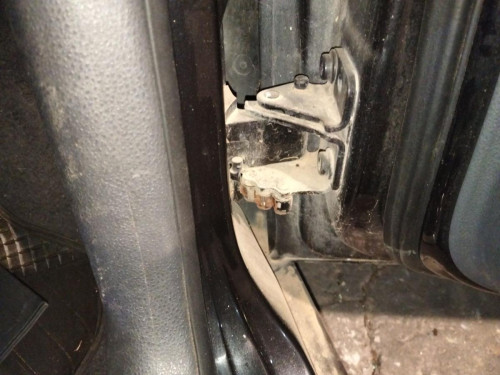 RETENEDOR PUERTA Volkswagen POLO IV (9N1) 