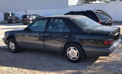 MERCEDES-BENZ CLASE E (BM 124) BERLINA — автомобиль-донор на запчасти 