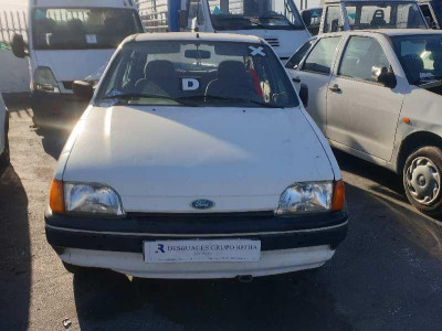 FORD ESCORT BERLINA