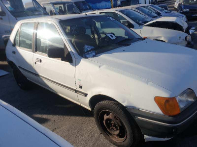 FORD ESCORT BERLINA