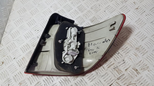 PILOTO TRASERO IZQUIERDO Mercedes-Benz B (BM 245)(03.2005->) Mercedes-Benz B (BM 245)(03.2005->) 