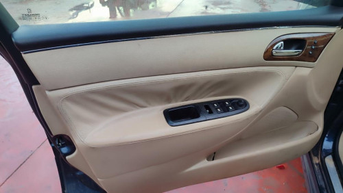 PEUGEOT 607 (S1)(12.2000) — автомобиль-донор на запчасти 
