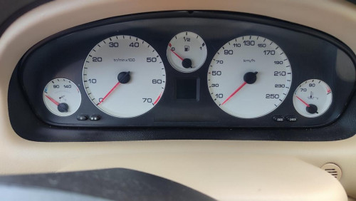 PEUGEOT 607 (S1)(12.2000) — автомобиль-донор на запчасти 