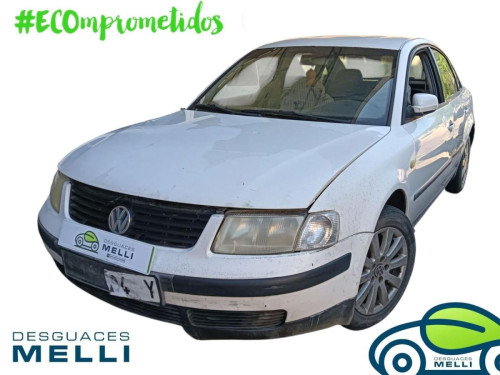 VOLKSWAGEN PASSAT BERLINA (3B2) — vehículo donante para recambios 