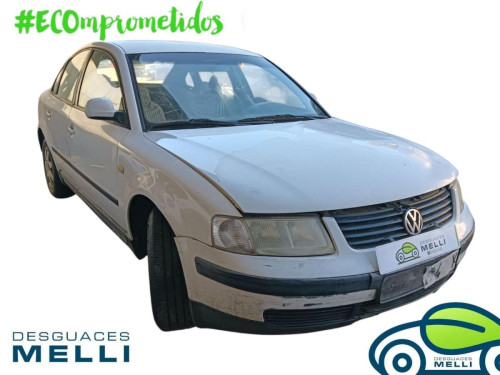 VOLKSWAGEN PASSAT BERLINA (3B2) — vehículo donante para recambios 