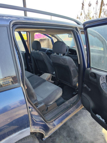 GOMAS CONTORNO PUERTA OPEL ZAFIRA A 