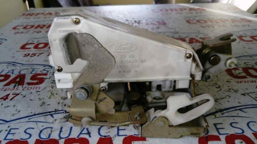 CERRADURA PUERTA DELANTERA DERECHA Ford ESCORT BERL./TURNIER 