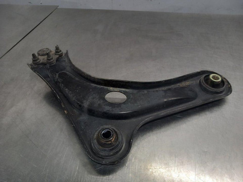 BRAZO SUSPENSION INFERIOR DELANTERO IZQUIERDO Citroen C4 CACTUS 
