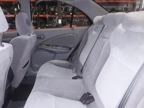 NISSAN ALMERA (N16/E) — vehículo donante para recambios 