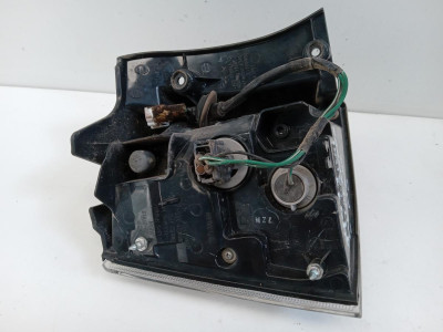 PILOTO TRASERO DERECHO, MITSUBISHI, OUTLANDER (CW0)