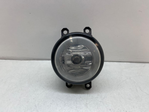 FARO ANTINIEBLA DERECHO Toyota AVENSIS BERLINA (T25) 