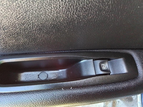  MANDO ELEVALUNAS TRASERO IZQUIERDO Renault MEGANE IV SPORT TOURER 