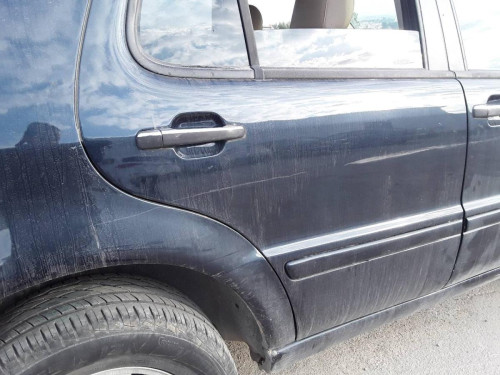 PUERTA TRASERA DERECHA Mercedes-Benz CLASE ML (BM 163) 