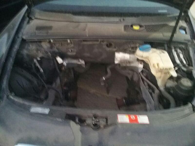 AUDI A6 BERLINA (4F2)
