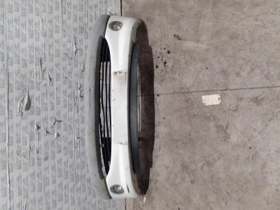 PARAGOLPES DELANTERO