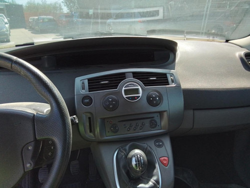  RENAULT SCENIC II (JM) 