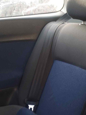 CINTURON SEGURIDAD TRASERO IZQUIERDO