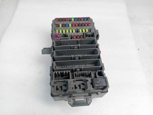  CAJA RELES / FUSIBLES HONDA CR-V (RE) 