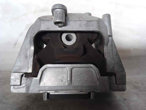 SOPORTE MOTOR DERECHO VOLKSWAGEN PASSAT BERLINA (362) 