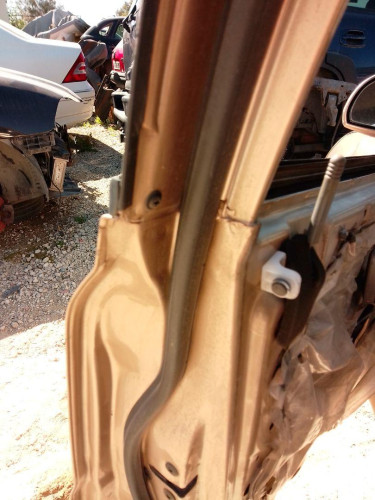 GOMAS CONTORNO PUERTA KIA RIO (BC) 