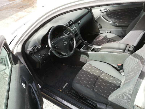 MERCEDES-BENZ CLASE C (BM 203) SPORTCOUPE — vehículo donante para recambios 