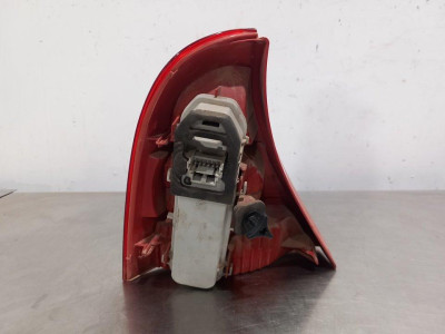 PILOTO TRASERO DERECHO, RENAULT, CLIO II FASE II (B/CB0)