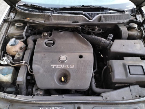  SEAT LEON (1M1) 