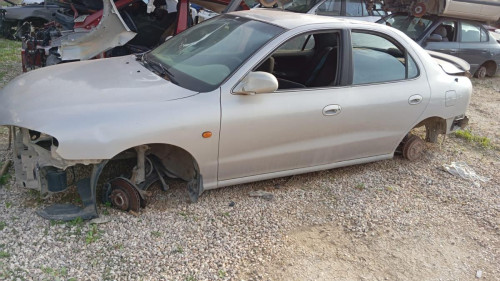  HYUNDAI LANTRA BERLINA (RD) 
