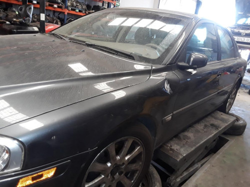  VOLVO S80 BERLINA 