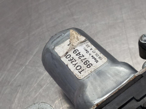  ELEVALUNAS DELANTERO IZQUIERDO TOYOTA COROLLA VERSO (R1) 