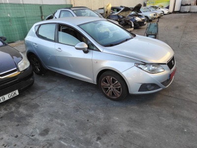 SEAT IBIZA BERLINA (6J5)