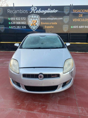 FIAT II BRAVO (198)