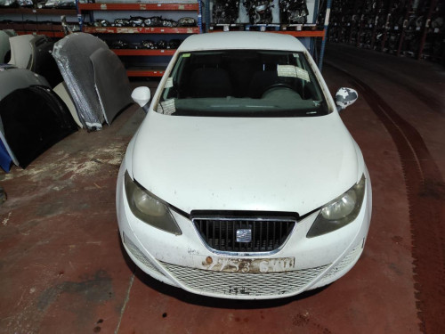SEAT IBIZA BERLINA (6J5) — vehículo donante para recambios 