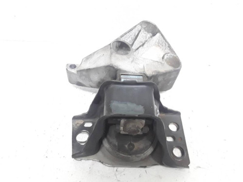 SOPORTE MOTOR DERECHO RENAULT MASCOTT (2000) 