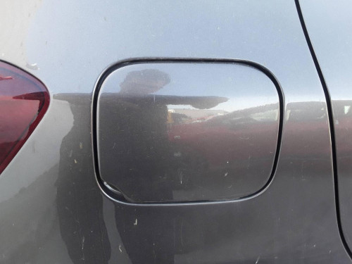 TAPA EXTERIOR COMBUSTIBLE Dacia SANDERO II 
