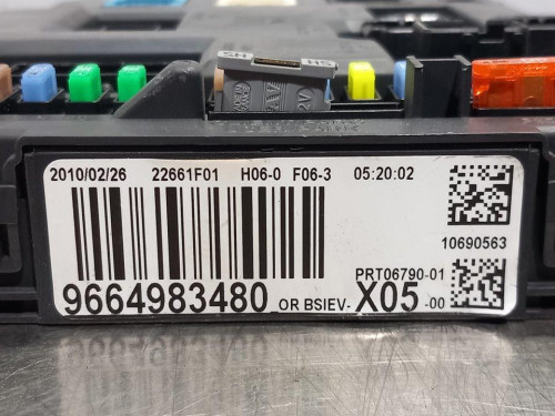  CAJA RELES / FUSIBLES, , 