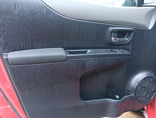 TOYOTA YARIS (KSP1/NLP1/NSP1) — автомобиль-донор на запчасти 