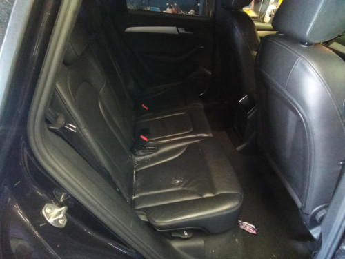  AUDI Q5 (8R) 