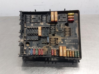CAJA RELES / FUSIBLES, VOLKSWAGEN, TOURAN (1T1)