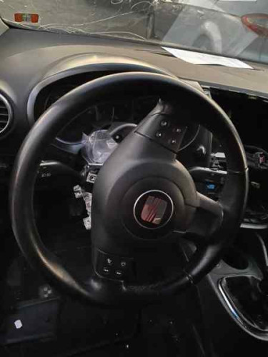  SEAT LEON (1P1) 
