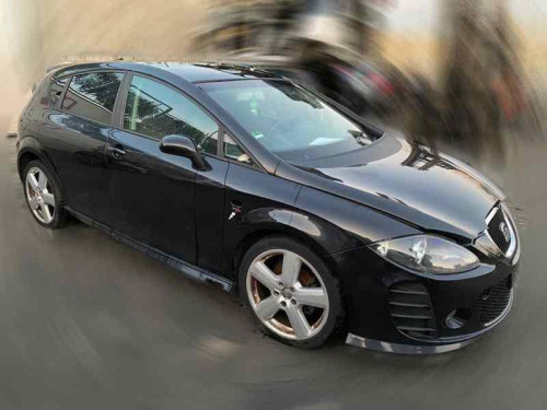  SEAT LEON (1P1) 
