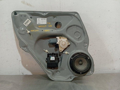  ELEVALUNAS TRASERO IZQUIERDO Mercedes-Benz CLASE B (BM 245) 