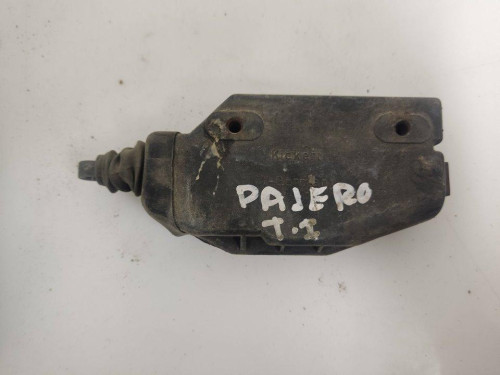  MOTOR CIERRE CENTRALIZADO TRASERO IZQUIERDO Mitsubishi MONTERO (L040) 
