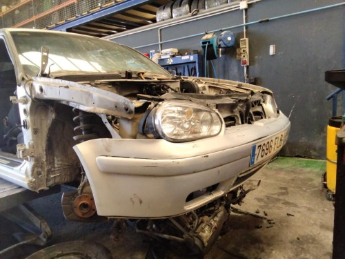  VOLKSWAGEN GOLF IV BERLINA (1J1)(10.1997) 