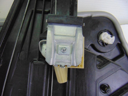  ELEVALUNAS DELANTERO IZQUIERDO, FORD, PUMA 