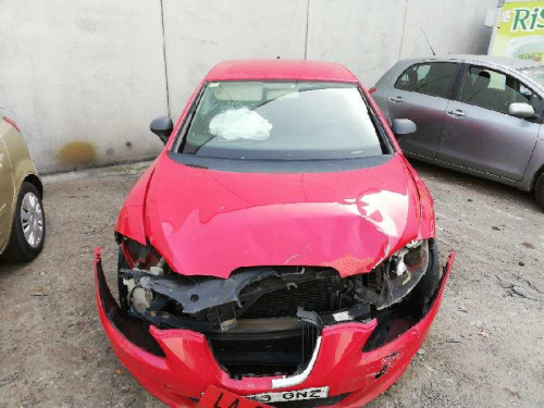 SEAT LEON (1P1) — vehículo donante para recambios 